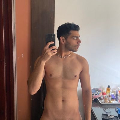 A wild alter ego of a sweet innocent nerd, A shy nerd who loves to write not so shy content 🥵 the link to my smut is below: