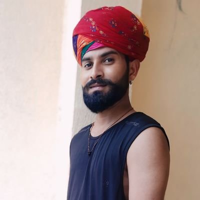 🚩राष्ट्र सर्वोपरी🚩
वीरो की दहाड़ होगी, हिन्दुओ की ललकार होगी
आ रहा है वक्त जब फिर कट्टर हिन्दुओ की भरमार होगी...
जय श्री राम
जय भवानी
🙏