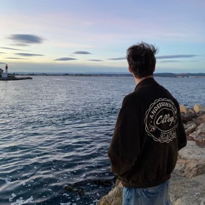LyrArnaud's profile picture. 🇫🇷- 19y / ex président @XanaryEsport