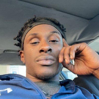 l • Welcome to my world 🌈. THIS IS A FREAK TWITTER😛🍆🍑. DMS OPEN💰.