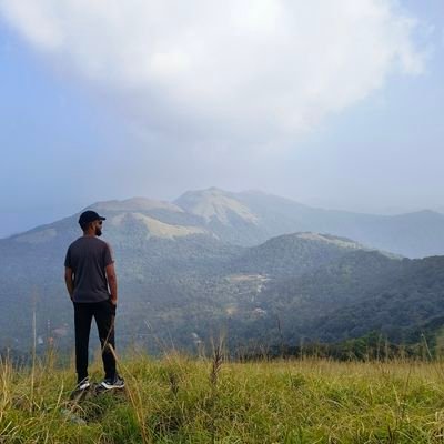 shrijith25's profile picture. random thoughts at random times