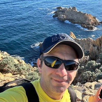 Sr. AI/ML Consultant @ Microsoft, AI Researcher in Chemistry and materials science