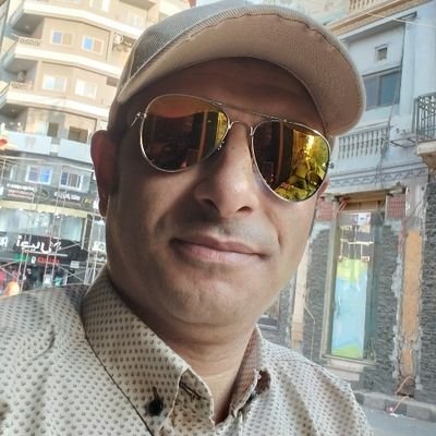 3emad7adad's profile picture. أحب الحق والخير والجمال ..

وأحب الصدق والرجولة والشهامة والذوق والإحترام والطيبة ونقاء القلوب والصدور ..

وأكره كل ماهو عكس ذلك