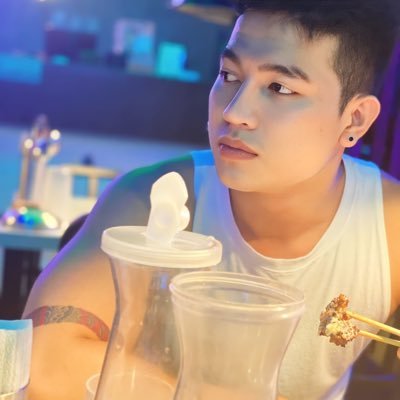 NASH CRUZ LEGIT GUEST THERAPIST FROM URBN WELLNESS SPA😊 open 12pm till 3am PLEASE FOLLOW MY TWITTER ACCOUNT😊❤️