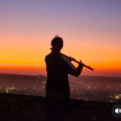 parthsoni_flute's profile picture. professional flute artist
spritual Guru=pundrik goswami 
flute guru=hariprasad chaurasia