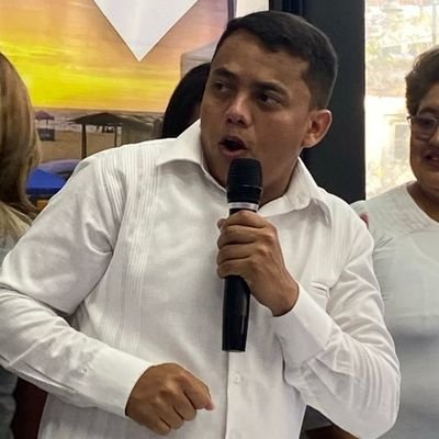 La mente que no se de por destruida, nació para legislar para pensar.
