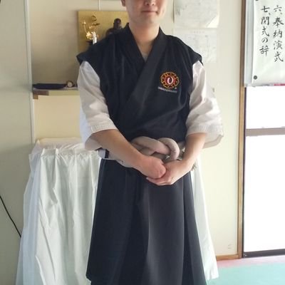 catshorinji's profile picture. 大人しい人です/子育て中/CRA/元高校教員/甲種危険物/少林寺拳法正拳士四段
北○大学→杉並○○道院→千葉○○○道院