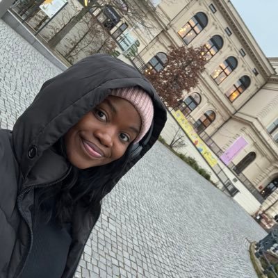 realamysibz's profile picture. 