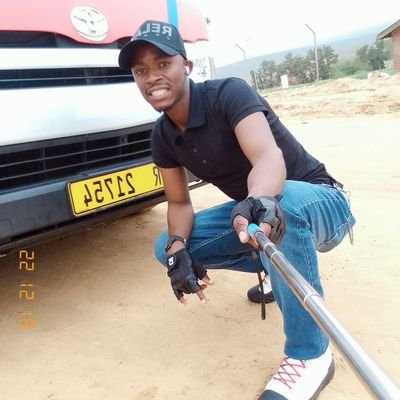 KananeloThene's profile picture. Husttler 🤜🤛