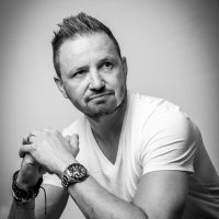 Clarks (@clarkstunes) 's Twitter Profile Photo