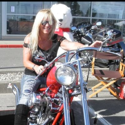 💜Miss my Mom! 🫶Elephants! https://t.co/lpkrrtjhNK
👀https://t.co/qEWOyqB5Fc
HubsNeedsLungs🫁