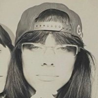 abril (@eilishpugh) 's Twitter Profile
