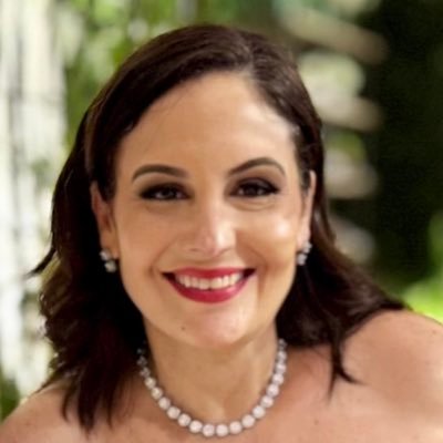 Madre, Esposa, hija. Embajadora de la República Dominicana en Antigua y Barbuda 🇩🇴