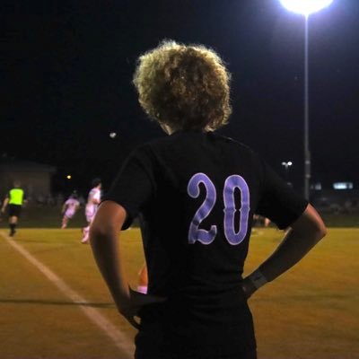 AndrewRich28's profile picture. CHHS 26’ ⚽️