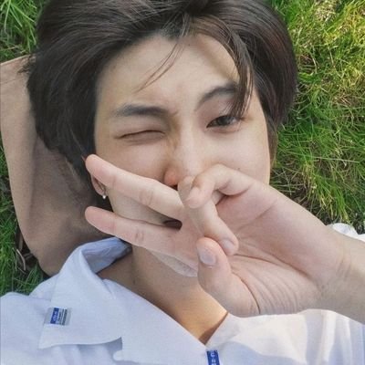 btsfrutinha's profile picture. in this profile BTS is always in 1st place | @BTS twt ♡