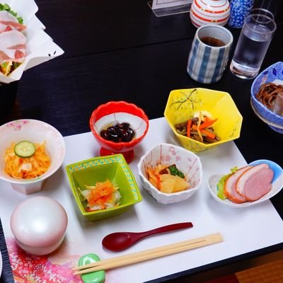 料理💯旅行者🍳 | 本好き | 空想信者☕✨ 夢を追いかけて飛行機に乗る✈️ 無言フォローDMごめんなさい😞🙁