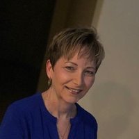 Carolyns Boroden (@_queen_of_fibs) 's Twitter Profile