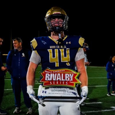 Good Counsel HS 2026 || DT /FB|| 6’ 1/2 265|| 3.65 GPA https://t.co/yBS9KC1LhK Bench: 315 Power Clean: 290 Squat: 485
