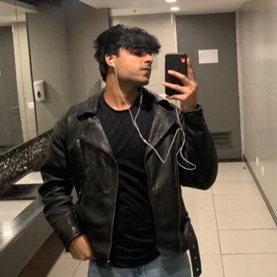 thesupermanx's profile picture. Life is philosophy and numbers.