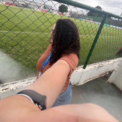 tempo todo falando de futebol ou da minha vida. Atualmente, acadêmica de jornalismo na ufmt