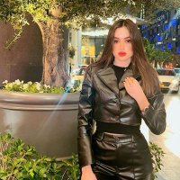 ꧁༺༒QueeN༒༻ ꧂ (@bbnbb_17) 's Twitter Profile