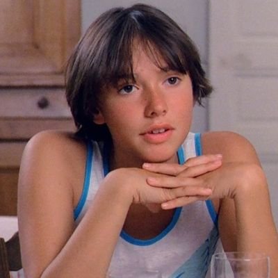 paprikavous's profile picture. é justo que muito me custe o que muito vale