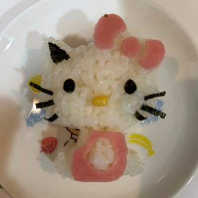 5年から塾通い。息子2026中受の父親です。 弁当作るの好き。自身も中受済。4大塾ではないが、最難関校目指してます。公文は5年夏、スイミングは6年夏で終了。9歳で東海道53次完歩。根性だけは誰にも負けんはず。
