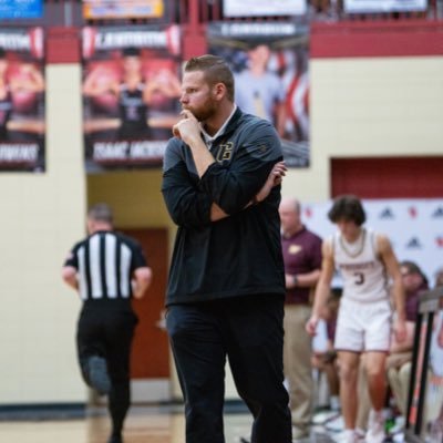 Head Basketball Coach @ChesneeHoops 🦅🏀 | Teacher | Assistant Strength Coach| Limestone University Alumnus 🏀