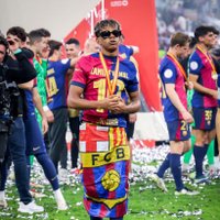 DesmondVibes (@dvybez11) 's Twitter Profile