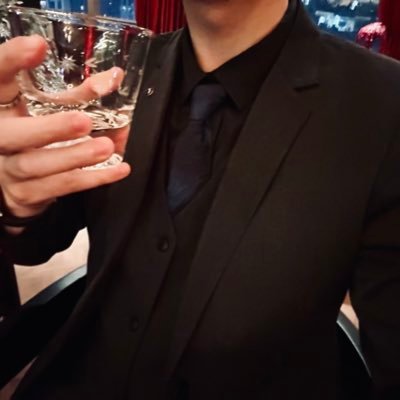 H79333492's profile picture. 男 S Dom/ 坐标广东深圳/身高180CM 体重 145/摄影 |SP| 调教| 蜡|放置| 控高|强高|，可约调，可无性🌹