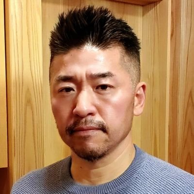 Beuvron_en_Auge's profile picture. 167/70/55 日常をゆるくつぶやいてるG。頑張っている人💪を応援すると共に、自分も元気・勇気をもらいたい！