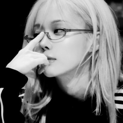 grlskty's profile picture. ⠀⠀⠀⠀⠀we can fly... @hyucklies