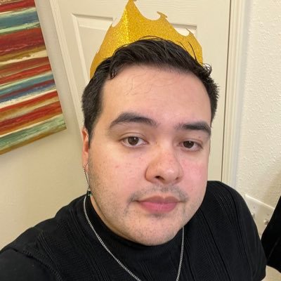 AlexTheAight's profile picture. Gay | Avid Latte Drinker | Slightly Insane