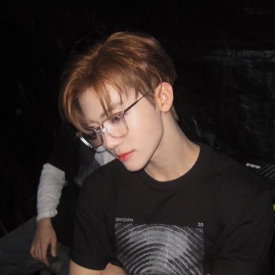 lo_me_earn's profile picture. 
