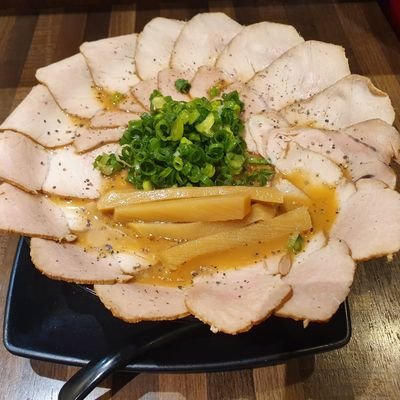linyunzero001's profile picture. 這個人很懶，暫時沒有其他介紹