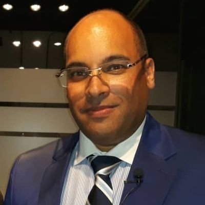 manolomelet's profile picture. Abogado; Profesor de pregrado y postgrado UCV; Profesor de postgrado UCAB y UPEL; Doctorado en Ciencias, mención Derecho UCV; Doctorado en Educación UPEL