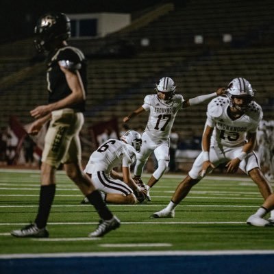 Brownwood High School. #17 K/P 🏈, Senior Class of 26 5,9,| elivalenciano17@gmail.com| Junior Year- 2nd team all district kicker 16/16 pat, 1/2 fg long of 26