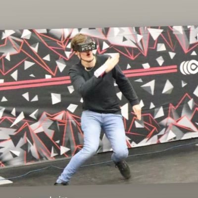 |20| R6 coach and manager for @vulpineesports esports priv-@Sp00daAH