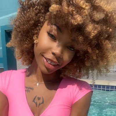 ⓘ D1 Yapper, Model & Chaotic Creative. https://t.co/8cYghVhqlF 🖥️ 💌📍ATL •LA •TX BUSINESS: Inquiries.SpoiledBrincess@gmail.com
