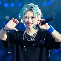 Ash ☯︎ KARMA (@emberskiiez) 's Twitter Profile