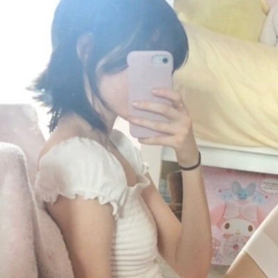 17 yr old girlfailure ♡ bmi: 17 , cw: 45kg , gw: 35kg