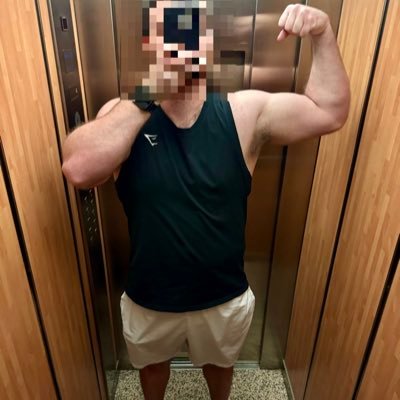 NSFW 18+ | Bi gym bear jock 6’3” | ENG/ESP | all links below