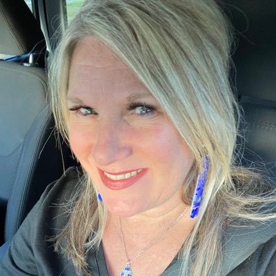 reneemiller1009's profile picture. Believer ✝️ Mom to a beautiful daughter, sophomore @ArkansasState❤️ handsome son, Bryant Hornet 3X State HS Champion LB 🏈 @07_nmiller freshman @AStateFB 🐺🤘