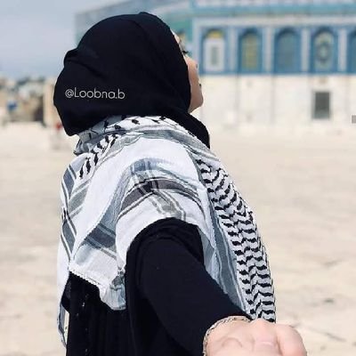 rosyati210923's profile picture. 