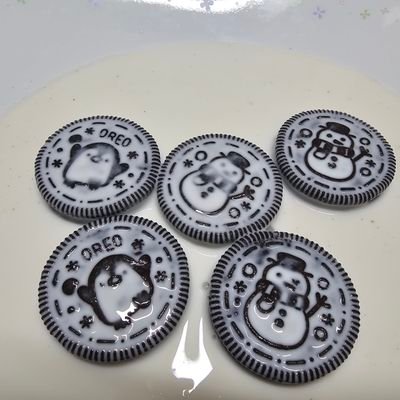 hj1969sj1004's profile picture. 엑소바라기 에리누나!!!                                                                       
알티와 마음이 사랑의 표현❤