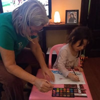 NoeguzmanC's profile picture. Abuela