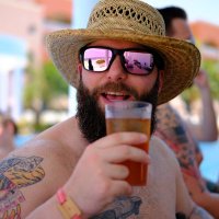 Beard McStache (@vauxtheox) 's Twitter Profile