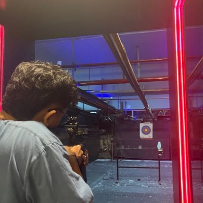 cuitandarijuna's profile picture. jangan lupa, besok ada deadline