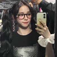 มิวมิว ♥︎ จั้มเอ้าท์ (@cliqlitxkarina) 's Twitter Profile