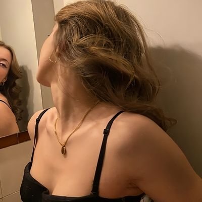 periil0us's profile picture. ✧･ﾟ: *

          𝘈𝘯𝘥 𝘪 𝘥𝘰𝘯'𝘵 𝘧𝘶𝘤𝘬𝘪𝘯𝘨 𝘤𝘢𝘳𝘦